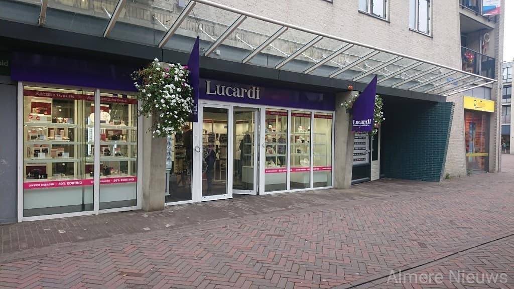 Lucardi opent deuren in centrum Almere Buiten