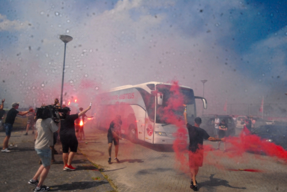 Almere City FC promoveert naar Eredivisie, maandag huldiging op Esplanade in Almere Stad