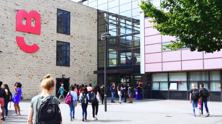 Buitenhout College gesloten vanwege besmettingsgolf
